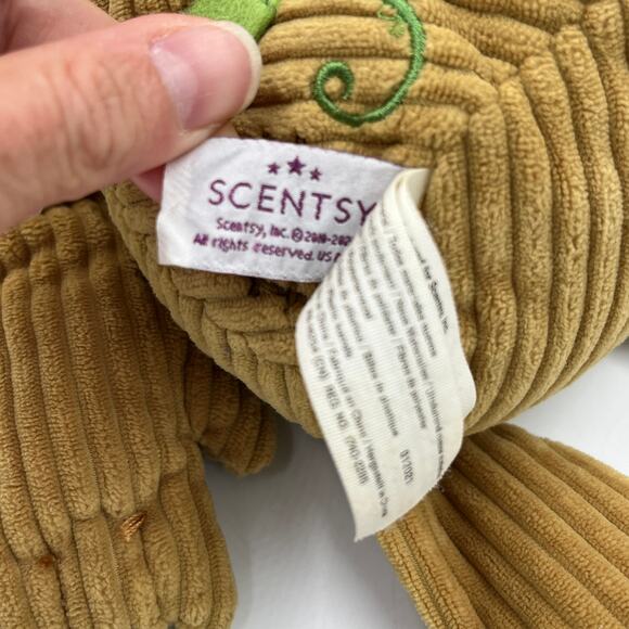 Scentsy Groot Marvel Plush 18" Buddy - Picture 8 of 8